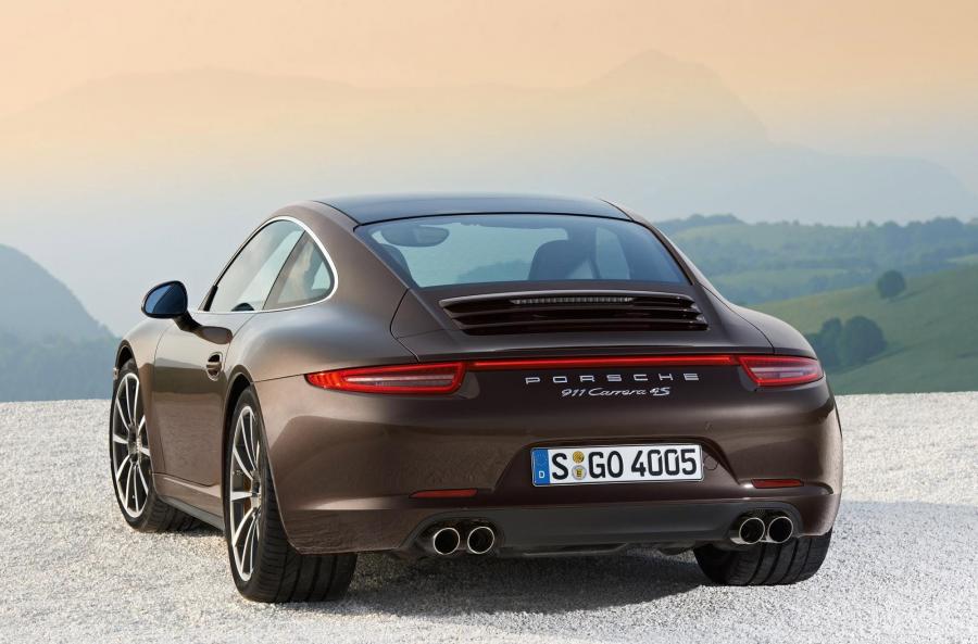  Porsche 911 Carrera 4 2012 года  (фото 3 из 3)